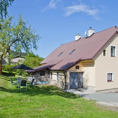 Barbucha Lodge