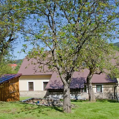 Barbucha Lodge *